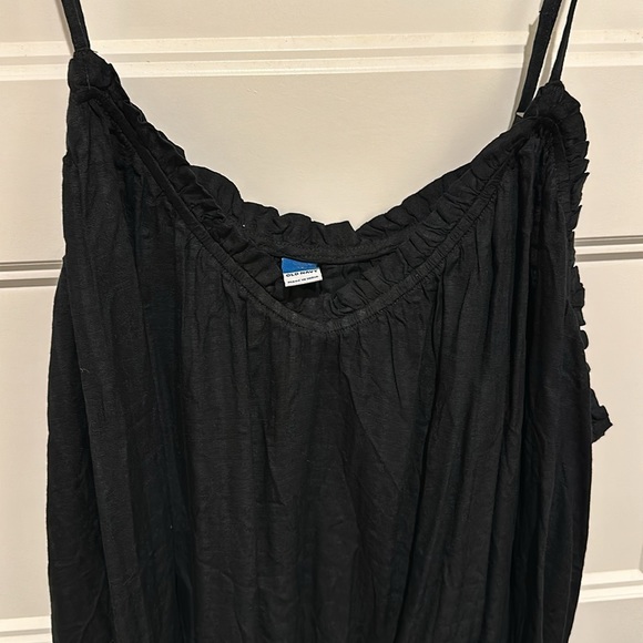 NWT XL old navy tank top black dressy adjustable straps brand new - Picture 4 of 5